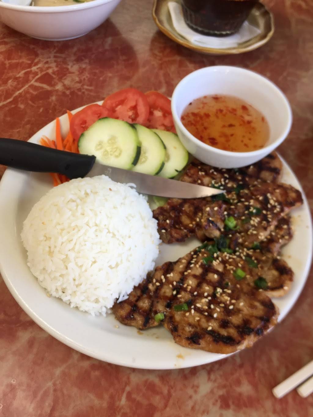 Old Saigon | restaurant | 971 Industry Dr, Tukwila, WA 98188, USA | 2065754678 OR +1 206-575-4678