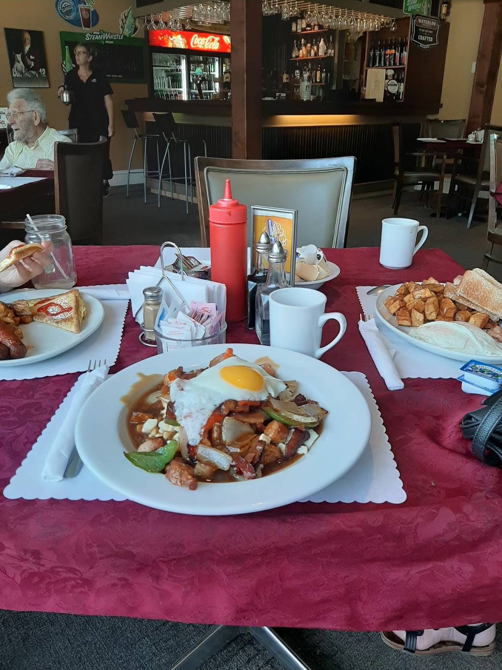 Cedar Valley Golf & Country Club & The Clubhouse Cafe | restaurant | 7041 County Rd 29, Brockville, ON K6V 5T4, Canada | 6133422158 OR +1 613-342-2158