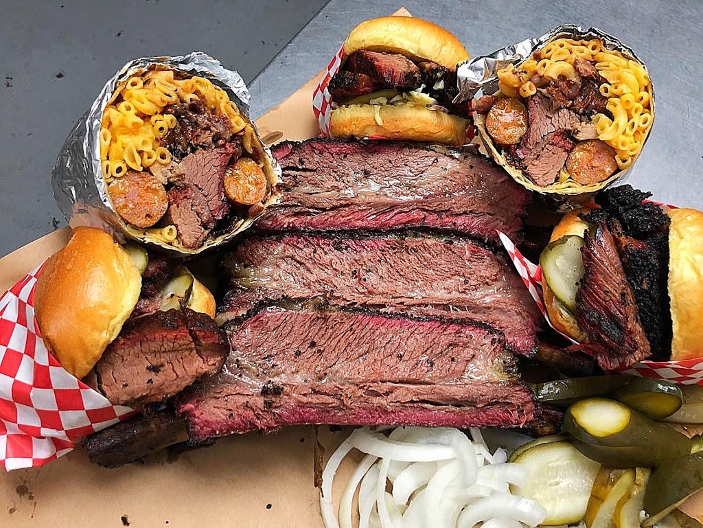 Rays Texas BBQ | restaurant | 6038 Santa Fe Ave, Huntington Park, CA 90255, USA | 3106896353 OR +1 310-689-6353