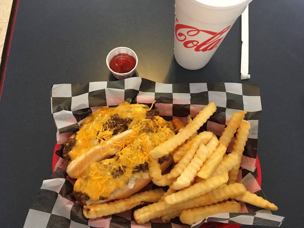 Franks For The Memories | restaurant | 470 Oak Grove Rd, Spartanburg, SC 29301, USA | 8645861330 OR +1 864-586-1330