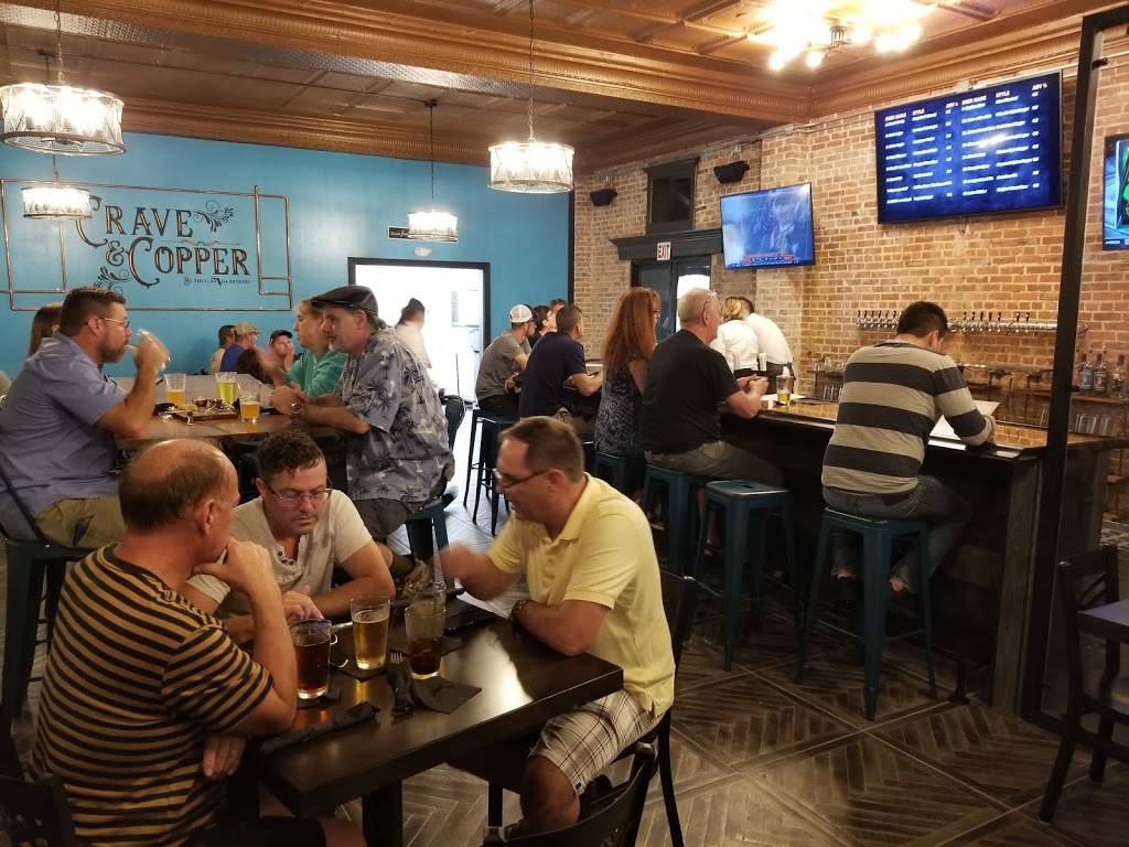 Crave & Copper | restaurant | 117 E Lake Ave, Auburndale, FL 33823, USA | 8636624552 OR +1 863-662-4552