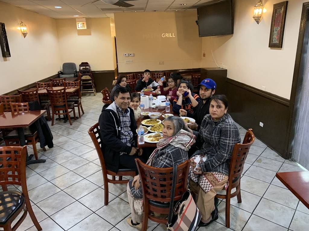 Shinwari Grill | restaurant | 2948 W Devon Ave, Chicago, IL 60659, USA | 7737617000 OR +1 773-761-7000