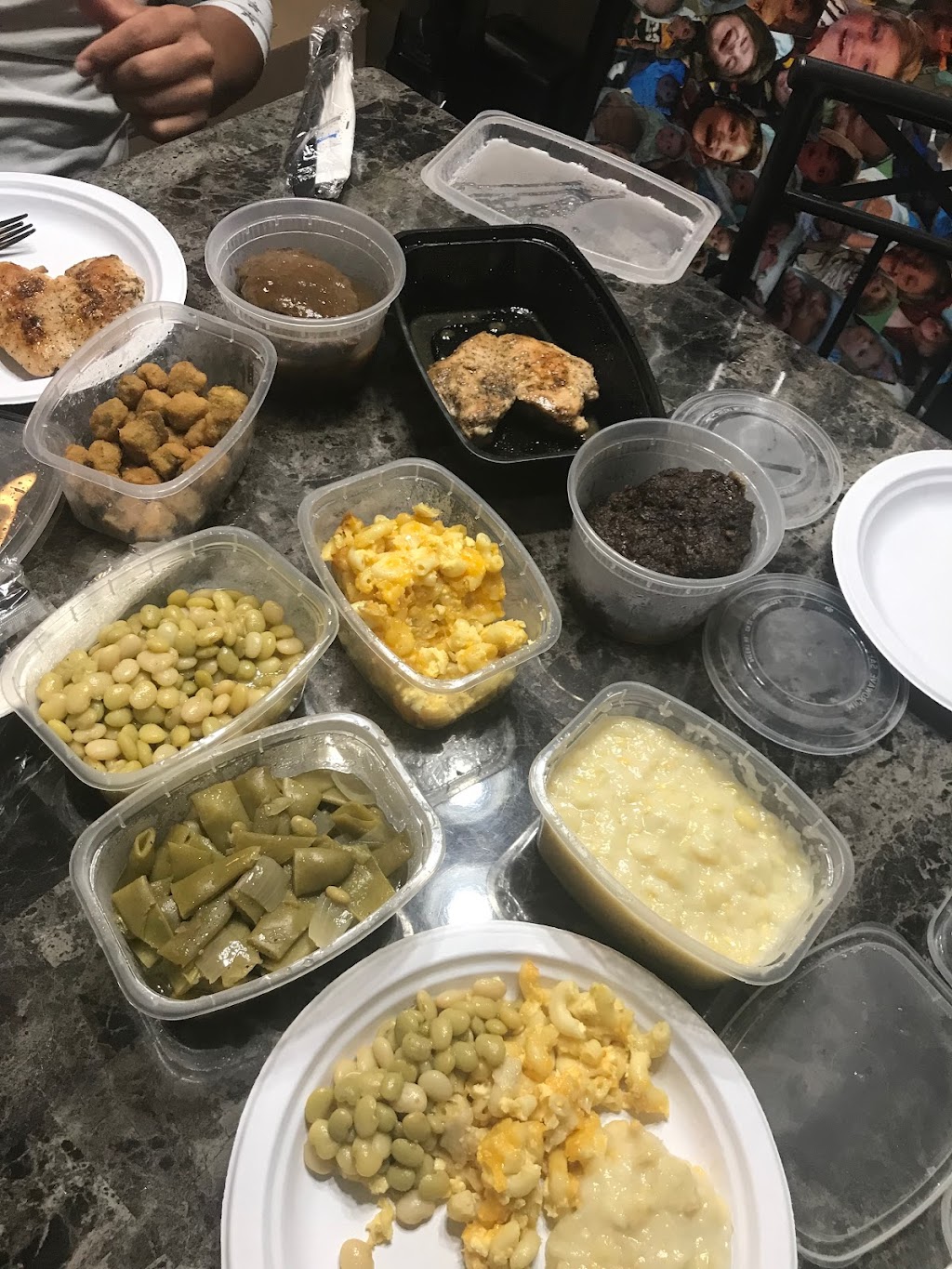 The Screen Door | restaurant | 1905 Baytree Pl, Valdosta, GA 31601, USA | 2294749469 OR +1 229-474-9469