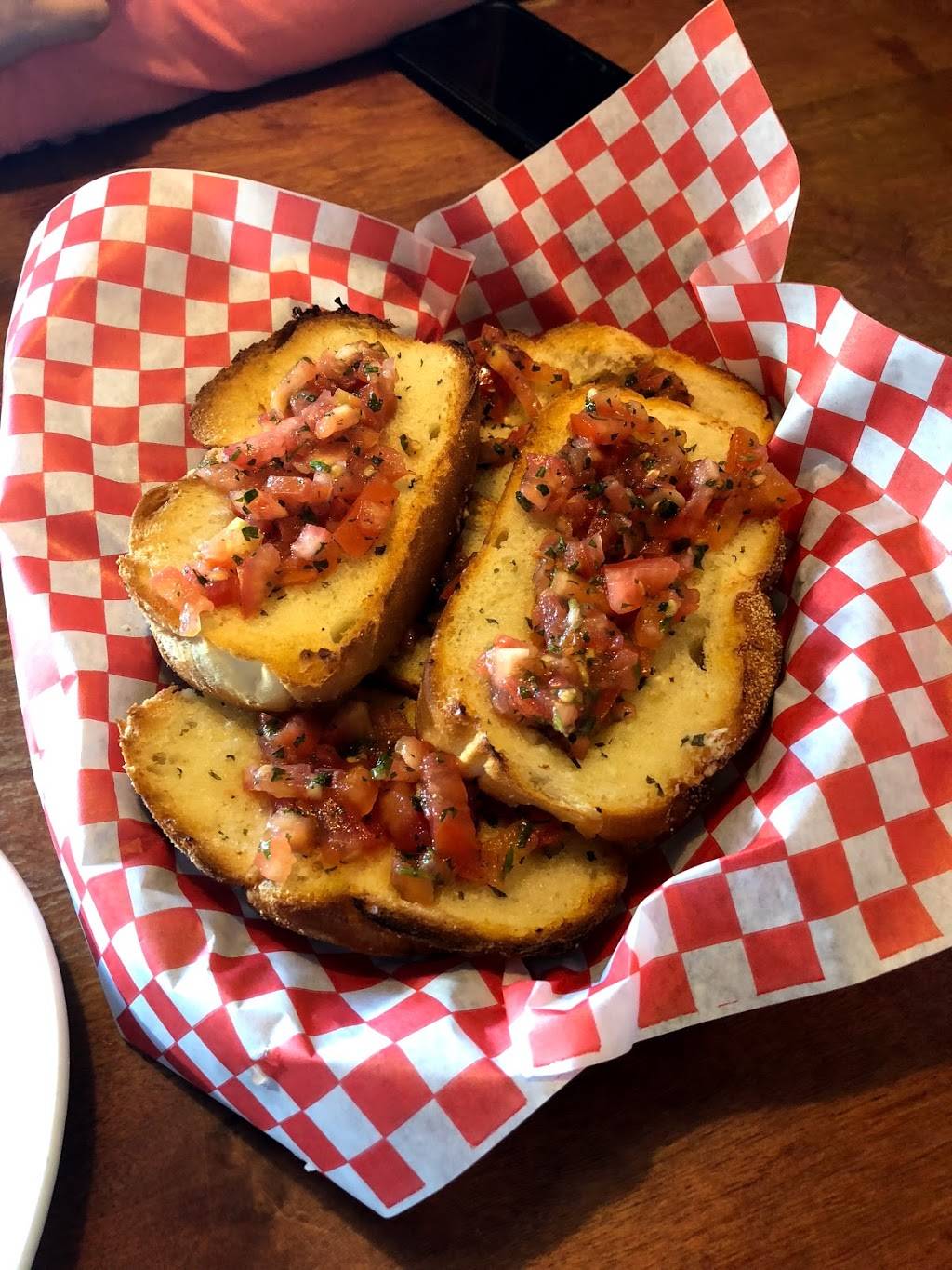 Pomodoro Italian Kitchen | restaurant | 200 County Ct Blvd, Brampton, ON L6W 4K7, Canada | 9054501100 OR +1 905-450-1100