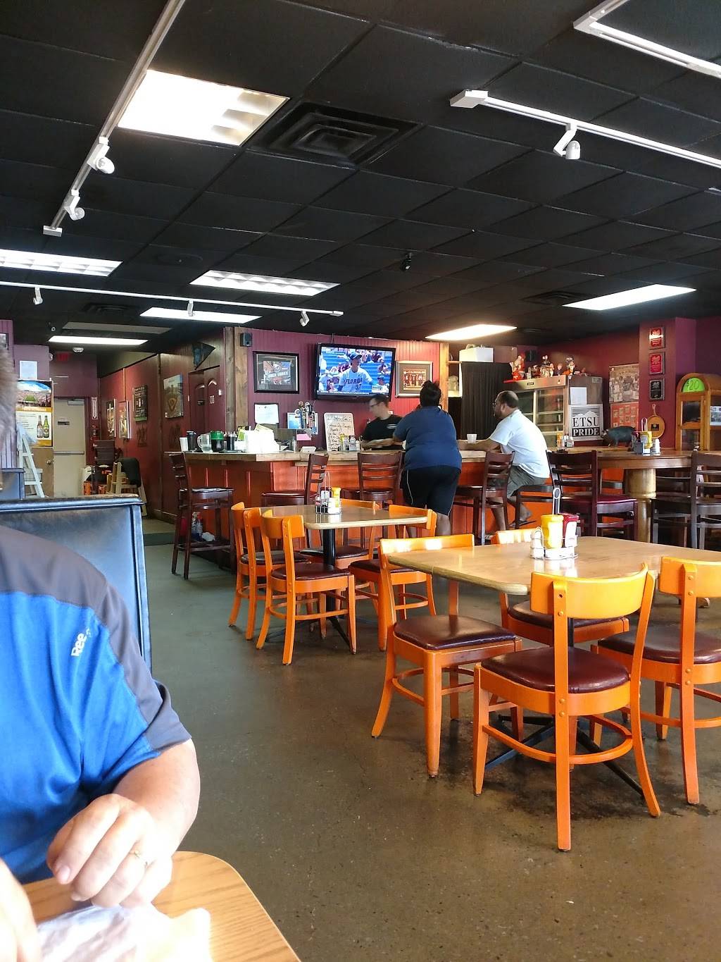 Hokie Smokie | restaurant | 2104 W Mountcastle Dr, Johnson City, TN 37604, USA | 4232320801 OR +1 423-232-0801