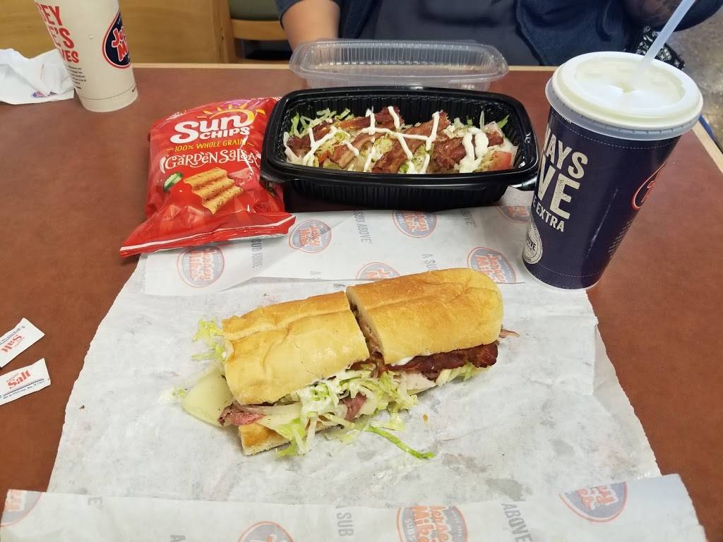 Jersey Mikes Subs | meal takeaway | 2608 Central Ave SE, Albuquerque, NM 87106, USA | 5052682424 OR +1 505-268-2424
