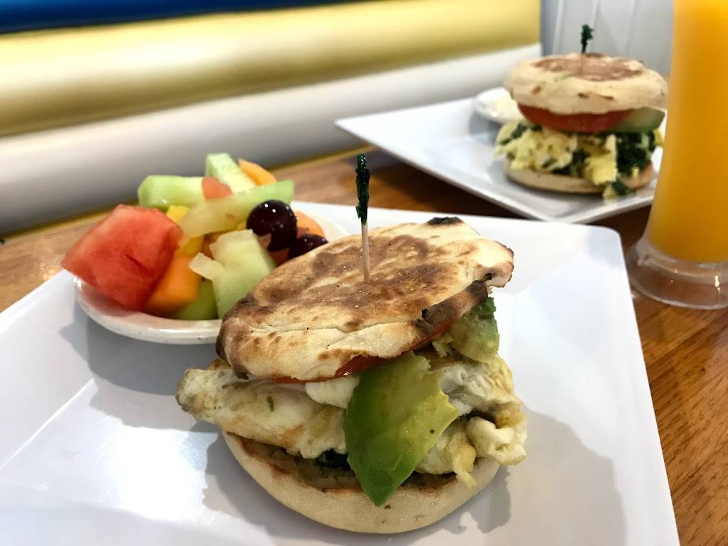 Beach Diner | restaurant | 2006 S 8th St, Fernandina Beach, FL 32034, USA | 9043103750 OR +1 904-310-3750