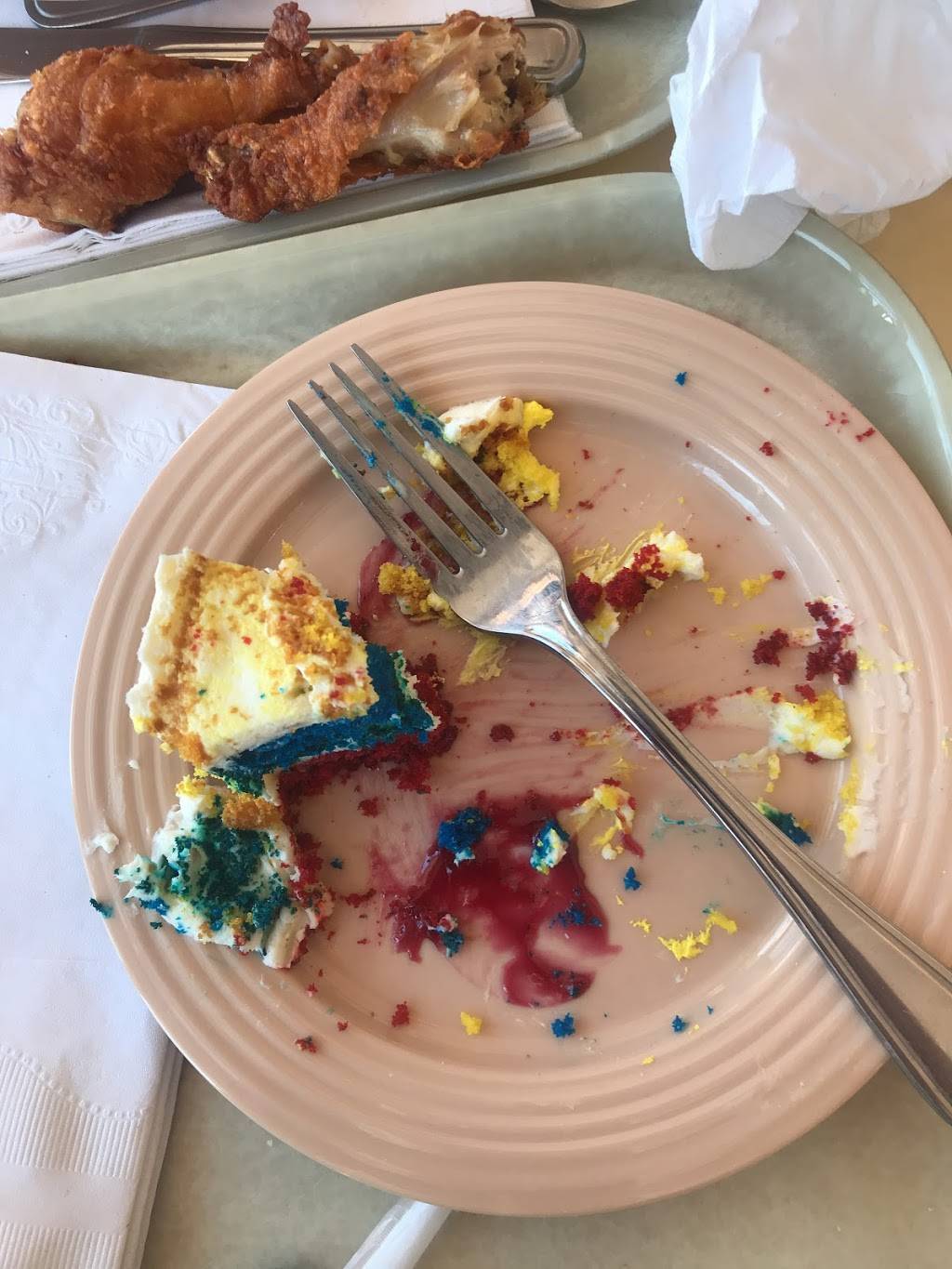 Minnie & Friends - Breakfast in the Park | restaurant | 1313 Harbor Blvd, Anaheim, CA 92802, USA | 7147813463 OR +1 714-781-3463