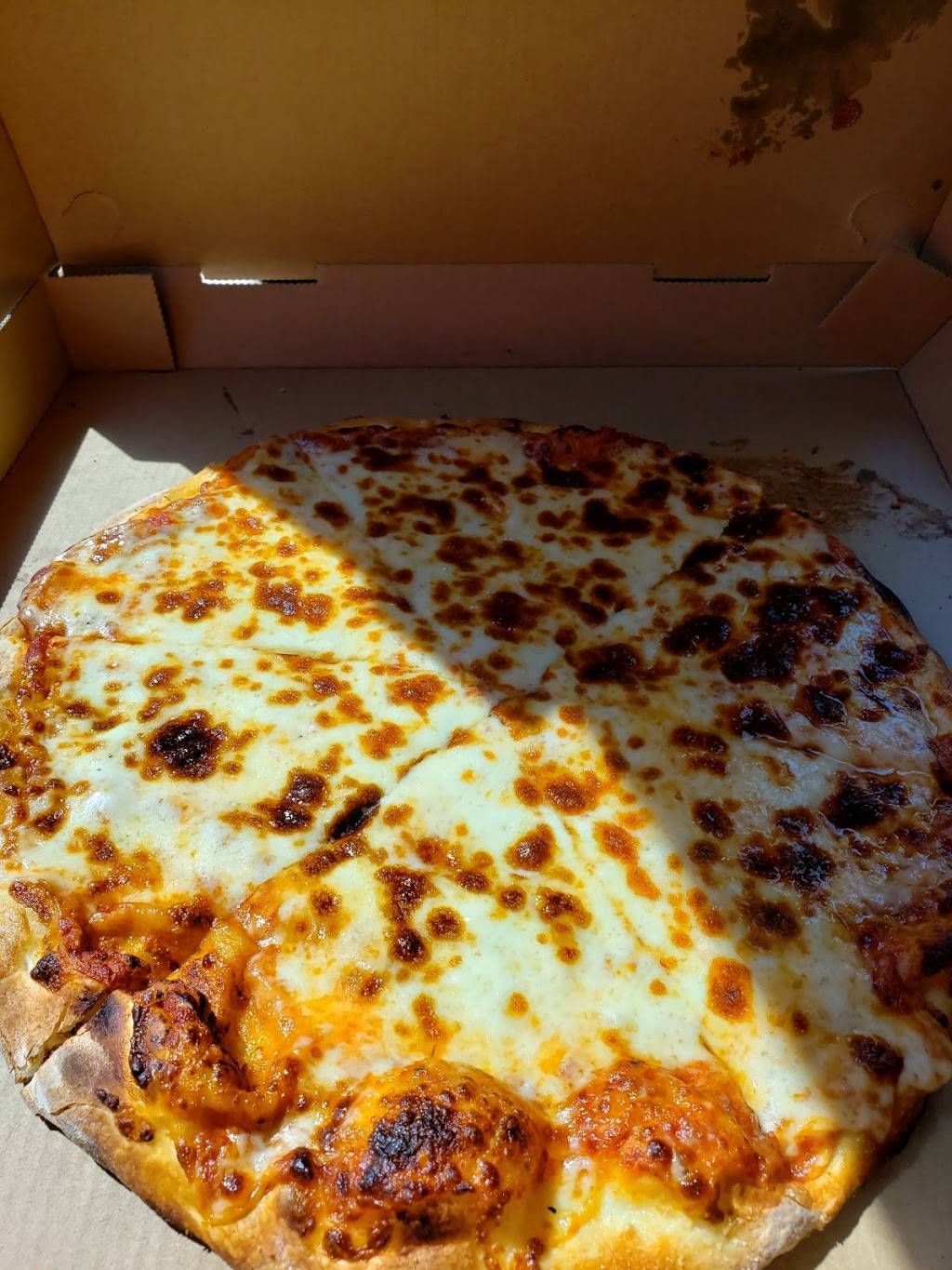 Hoodsport Pizzeria | restaurant | 150 N Lake Cushman Rd, Hoodsport, WA 98548, USA | 3608772229 OR +1 360-877-2229