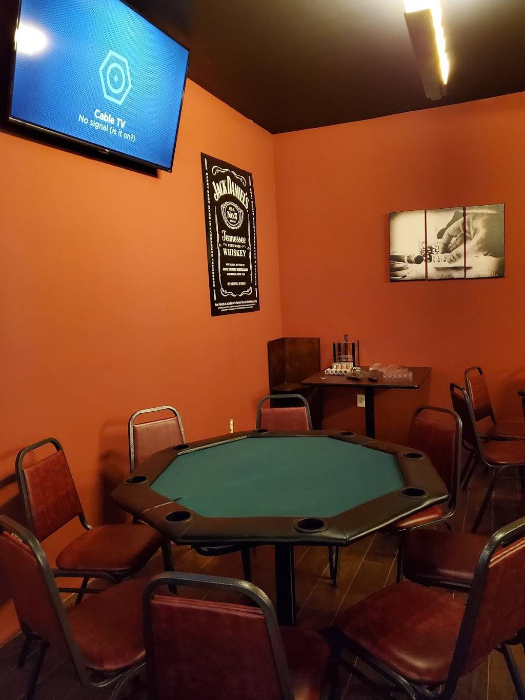 Union Place Bar & Grill | restaurant | 4884 Chambliss Ave, Knoxville, TN 37919, USA | 8655406904 OR +1 865-540-6904