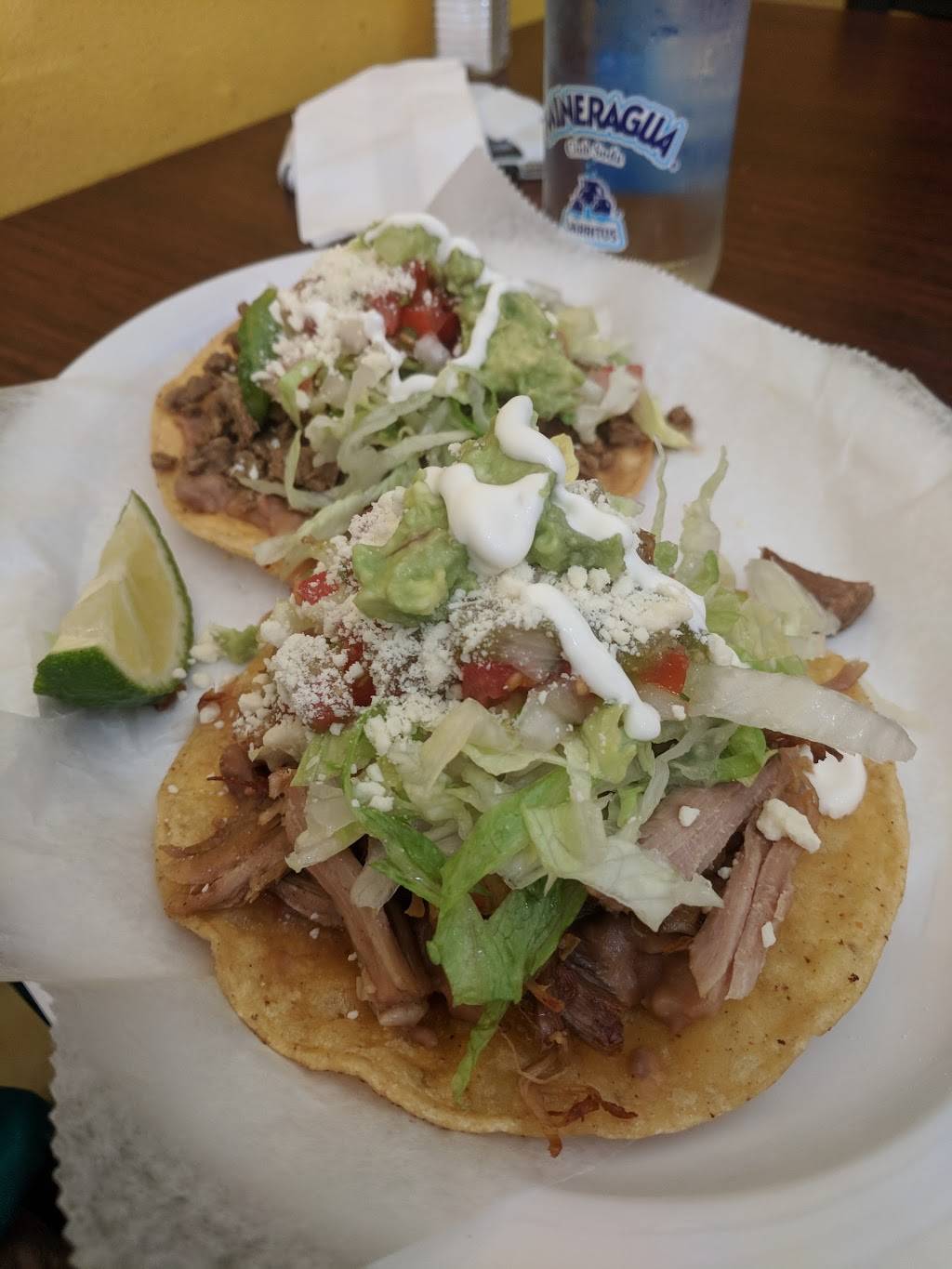 Mexcal Taqueria | restaurant | 3215 Middlefield Rd, Menlo Park, CA 94025, USA | 6503663922 OR +1 650-366-3922