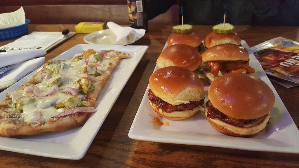 Wild Wing Cafe | cafe | 72 Pope Ave, Hilton Head Island, SC 29928, USA | 8437859464 OR +1 843-785-9464