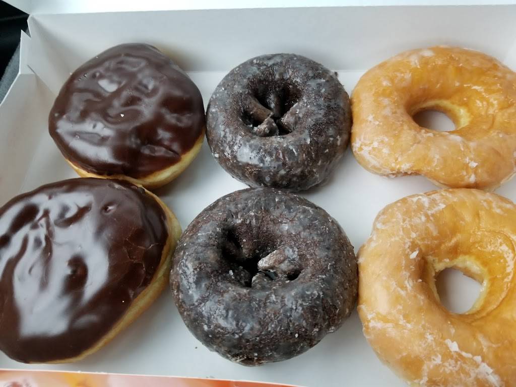 Dunkin | bakery | 450 Broadway, Methuen, MA 01844, USA | 9786857108 OR +1 978-685-7108