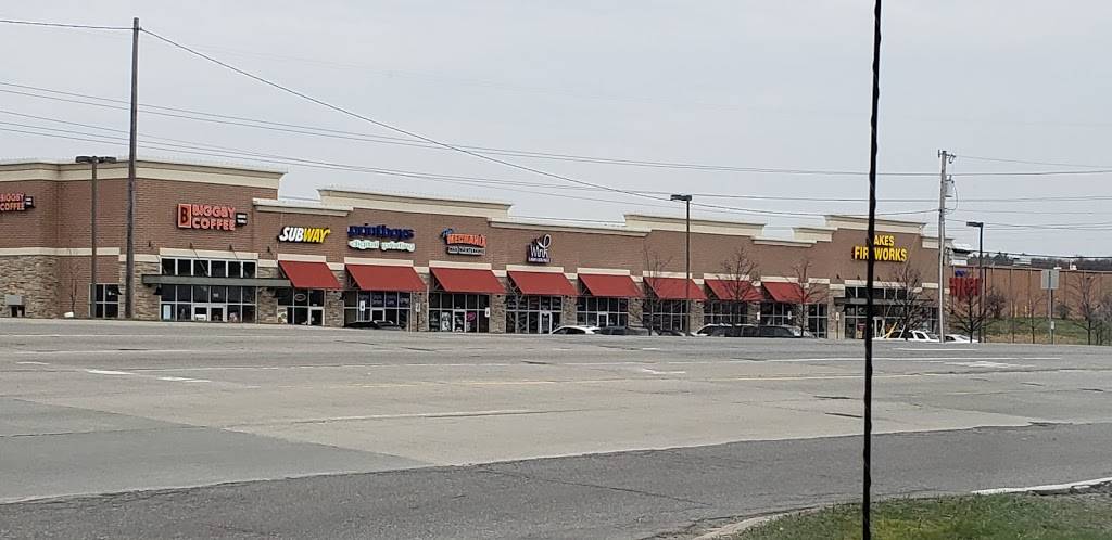 Subway | restaurant | 4141 Joslyn Rd, Auburn Hills, MI 48326, USA | 2484090410 OR +1 248-409-0410