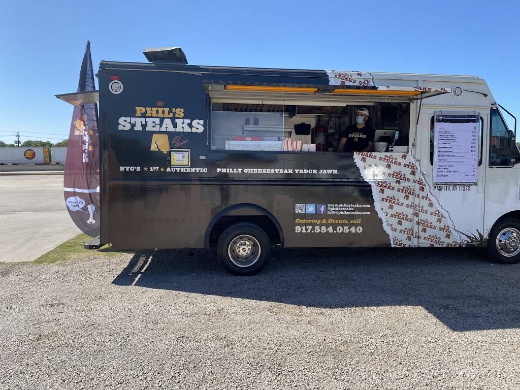 Phil’s Steaks Dallas | restaurant | 800 N Central Expy North parking lot, McKinney, TX 75070, USA | 4693438589 OR +1 469-343-8589