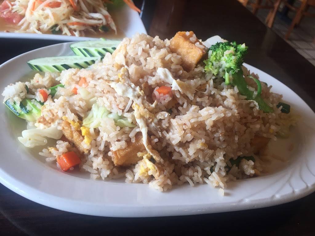 Thai Village | restaurant | 4618 Mission Blvd, San Diego, CA 92109, USA | 8582704991 OR +1 858-270-4991