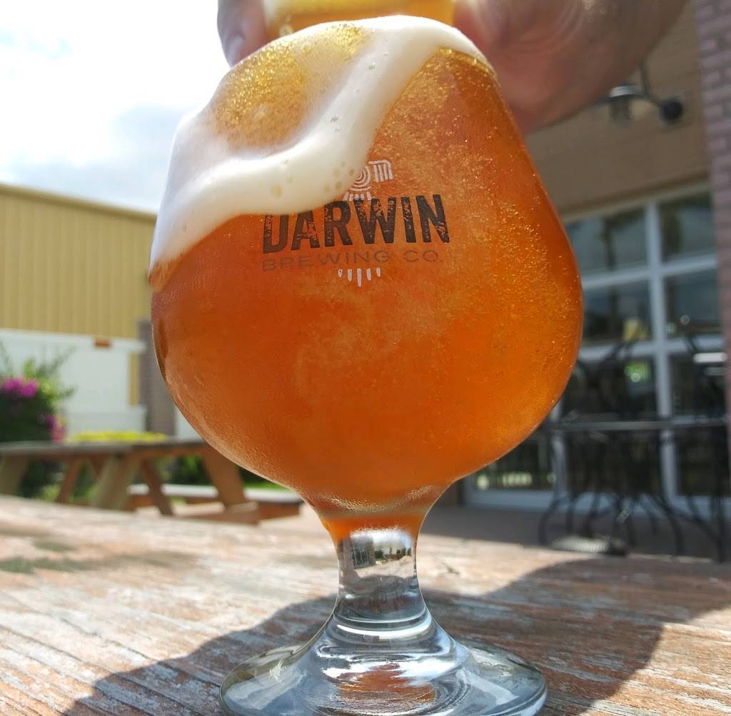 Darwin Brewing and Taproom | restaurant | 803 17th Ave W, Bradenton, FL 34205, USA | 9417471970 OR +1 941-747-1970
