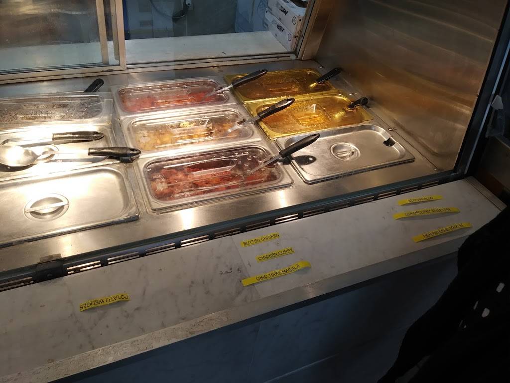 Curry Xpress | restaurant | 1888 Beach Blvd suite f, Biloxi, MS 39531, USA | 2285940000 OR +1 228-594-0000