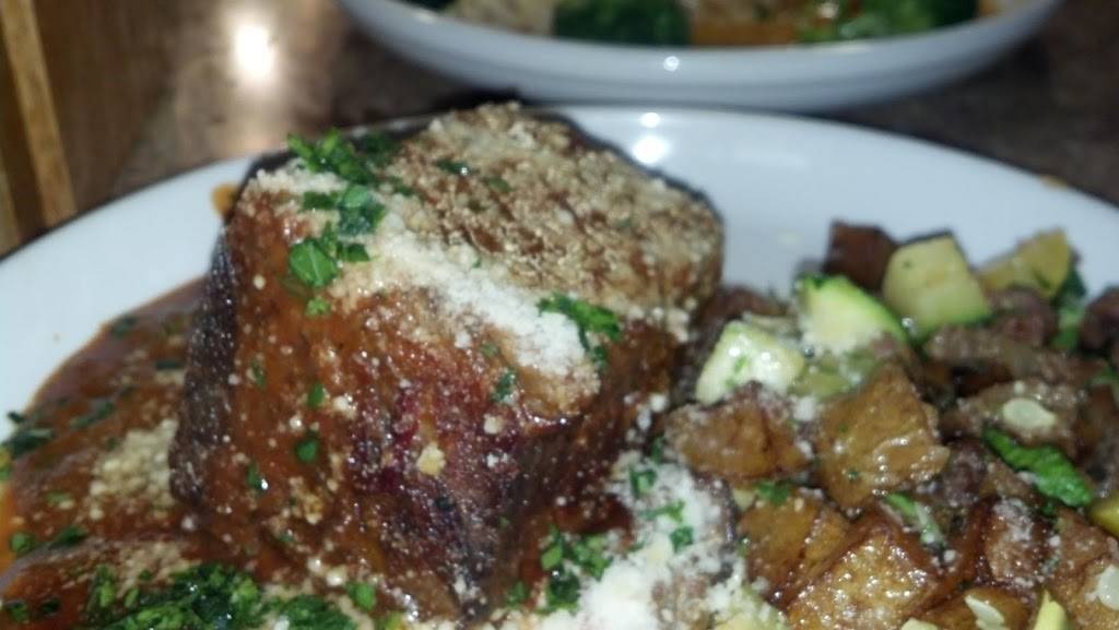 Phat Cats Bistro | restaurant | 65A Market St, Amesbury, MA 01913, USA | 9783882777 OR +1 978-388-2777