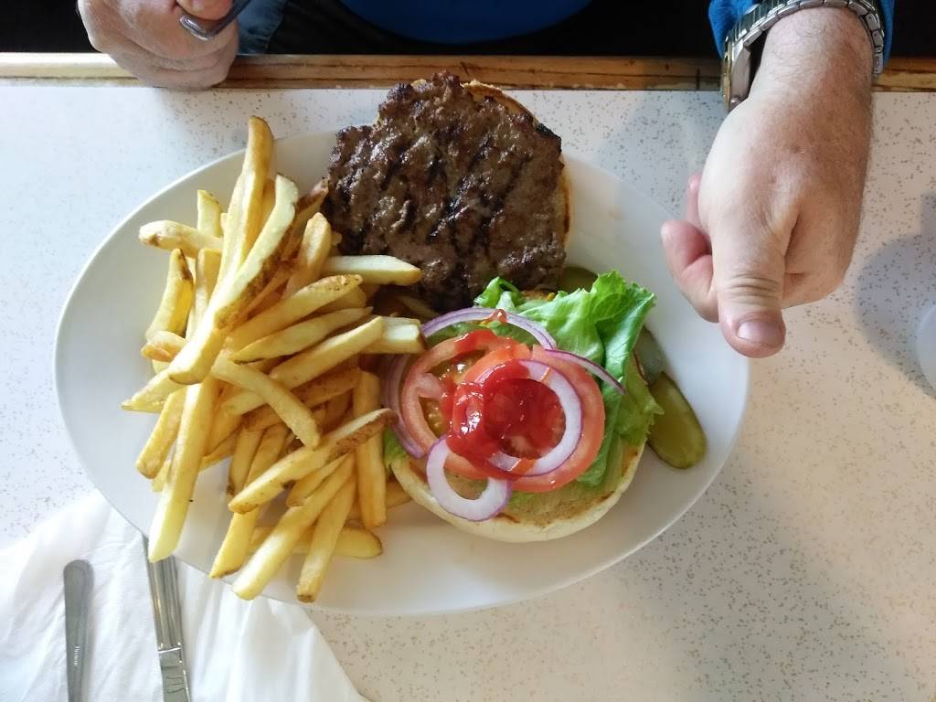 Tonys Family Diner | restaurant | 195 Franklin Blvd, Cambridge, ON N1R 8H3, Canada | 5192677001 OR +1 519-267-7001