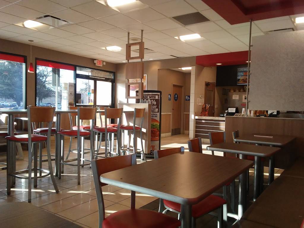 Burger King | restaurant | 3200 Floral Ave, Selma, CA 93662, USA | 5598980502 OR +1 559-898-0502