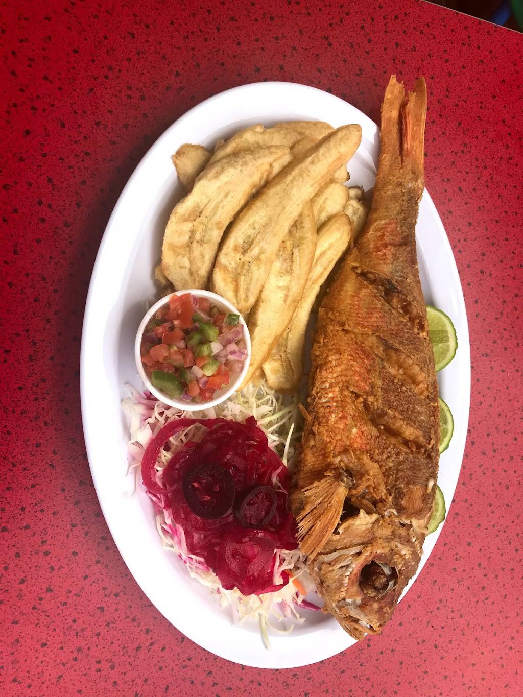 Estelinas Restaurant | restaurant | 1133 E Vine St, Kissimmee, FL 34744, USA | 4072013241 OR +1 407-201-3241