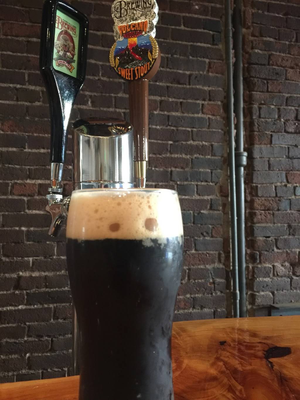 Butte County Wine Company | restaurant | 1440 Myers St a, Oroville, CA 95965, USA | 5307129350 OR +1 530-712-9350