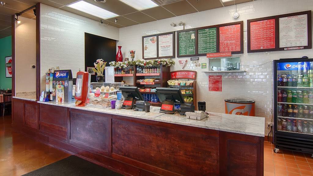 Lolas Pizza Palace | restaurant | 1279 N Rand Rd, Arlington Heights, IL 60004, USA | 8478731125 OR +1 847-873-1125