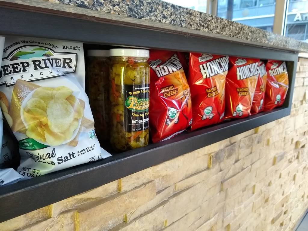 Picklemans Gourmet Cafe | restaurant | 25 E 12th St, Kansas City, MO 64106, USA | 8163212005 OR +1 816-321-2005