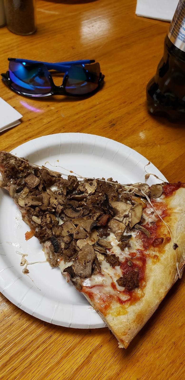 The Pizza Man | meal delivery | 5635, 850 E Industrial Park Dr #3, Manchester, NH 03109, USA | 6036235550 OR +1 603-623-5550