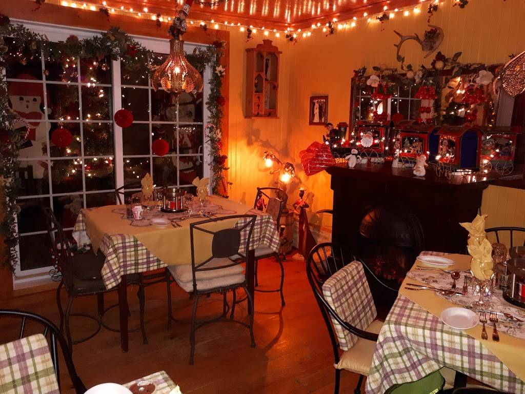 La Flânerie du Week End | restaurant | 604 QC-201, Saint-Clet, QC J0P 1S0, Canada | 4504563870 OR +1 450-456-3870