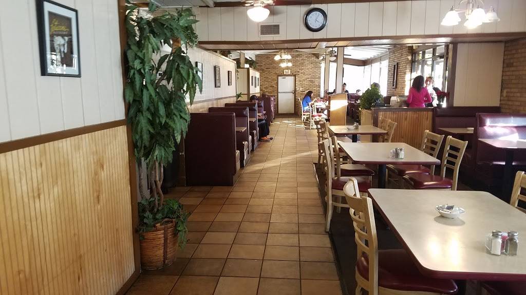 Mountain View Restaurant | restaurant | 100 W King St, Kings Mountain, NC 28086, USA | 7047341265 OR +1 704-734-1265