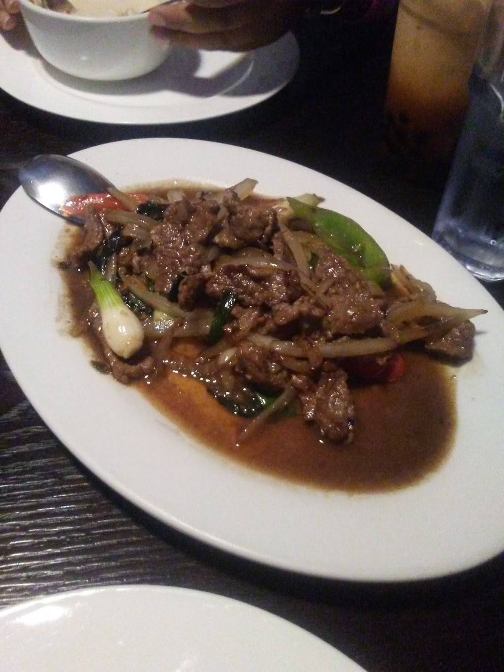 Chada Thai Cuisine | restaurant | 1420 N Palm Canyon Dr, Palm Springs, CA 92262, USA | 7603223992 OR +1 760-322-3992