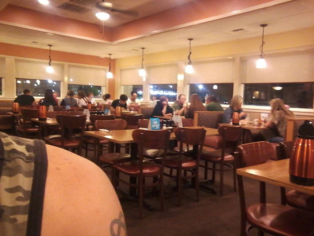 IHOP | restaurant | 3153 W Wedington Dr, Fayetteville, AR 72704, USA | 4794420770 OR +1 479-442-0770