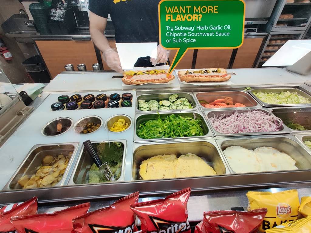 Subway | restaurant | 2365 E Bonanza Rd, Las Vegas, NV 89101, USA | 7023823007 OR +1 702-382-3007