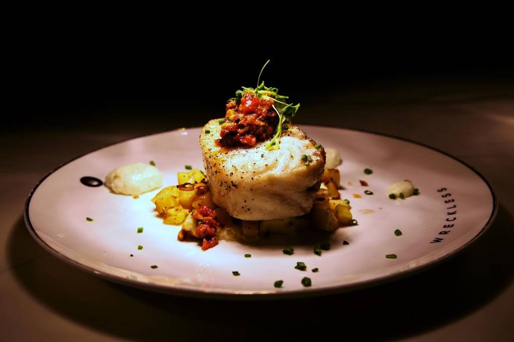 Wreckless | restaurant | 136 W Commonwealth Ave, Fullerton, CA 92832, USA | 7145193179 OR +1 714-519-3179
