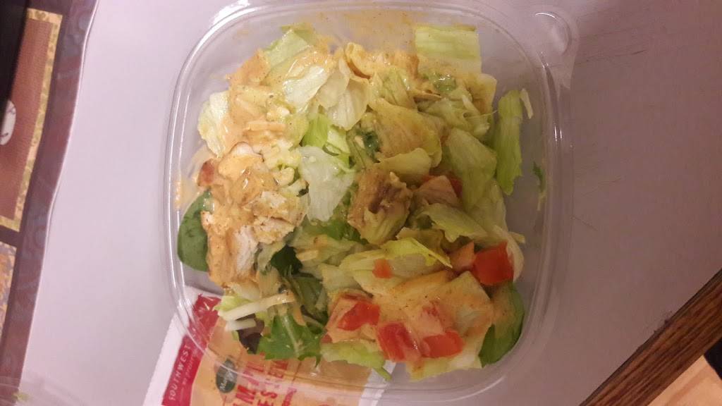 Wendys | restaurant | 2550 E Pioneer Pkwy, Arlington, TX 76010, USA | 8175334764 OR +1 817-533-4764