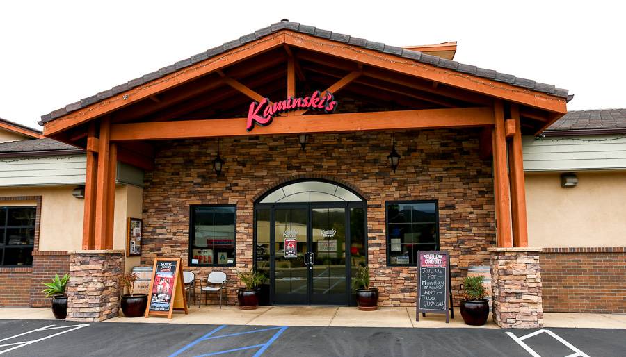 Kaminskis BBQ & Sports Lounge | restaurant | 12735 Poway Rd, Poway, CA 92064, USA | 8587481106 OR +1 858-748-1106