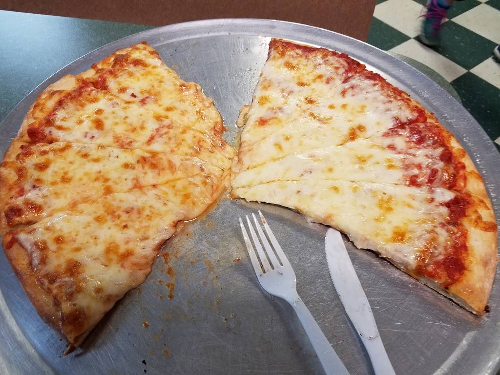 Garden of Eating Pizzeria | restaurant | 7900 Steubenville Pike # 36, Imperial, PA 15126, USA | 7246957131 OR +1 724-695-7131