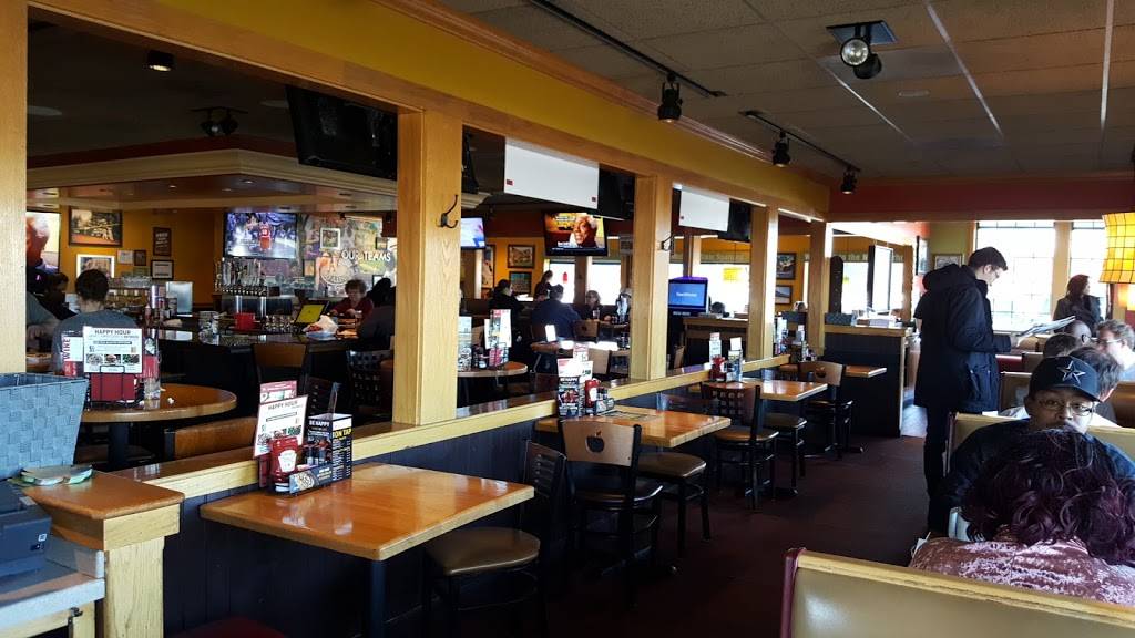 Applebees Grill + Bar | restaurant | 6270 S Cedar St, Lansing, MI 48911, USA | 5178828320 OR +1 517-882-8320
