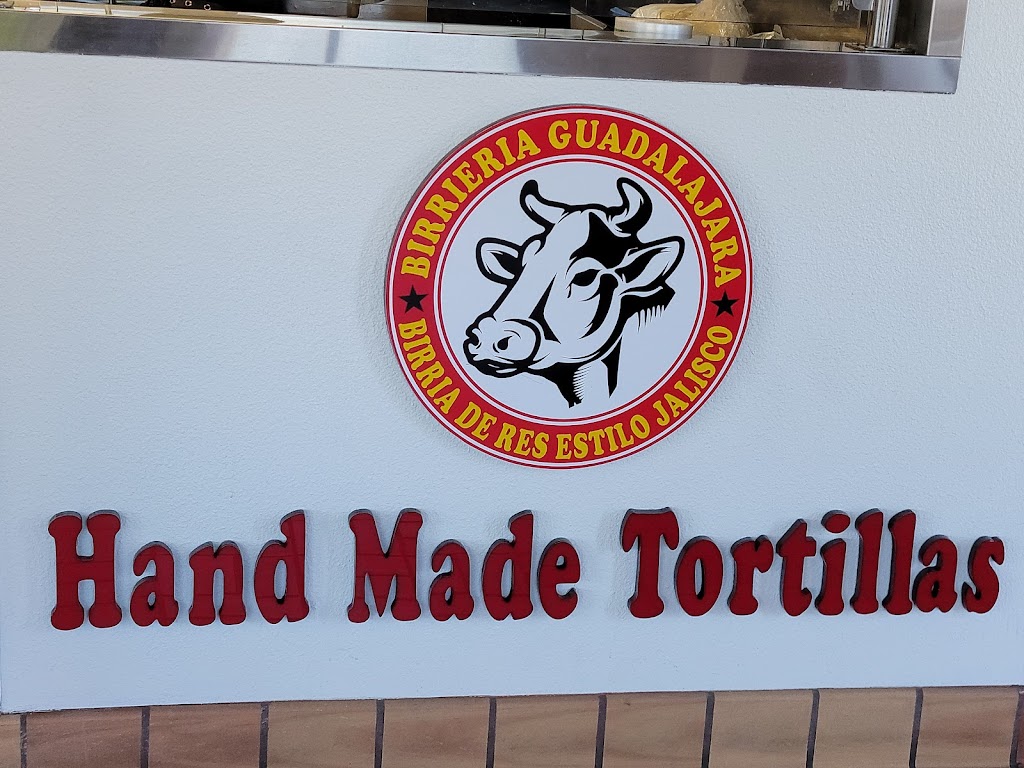 Birrieria Guadalajara | restaurant | 711 N Bristol St, Santa Ana, CA 92703, USA | 7144862191 OR +1 714-486-2191