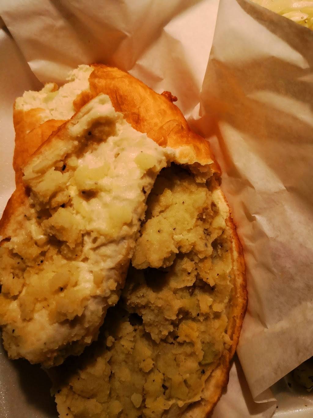 From Russia with Love | restaurant | 12271 Melinda Ln, Aurora, OR 97002, USA | 5037769137 OR +1 503-776-9137