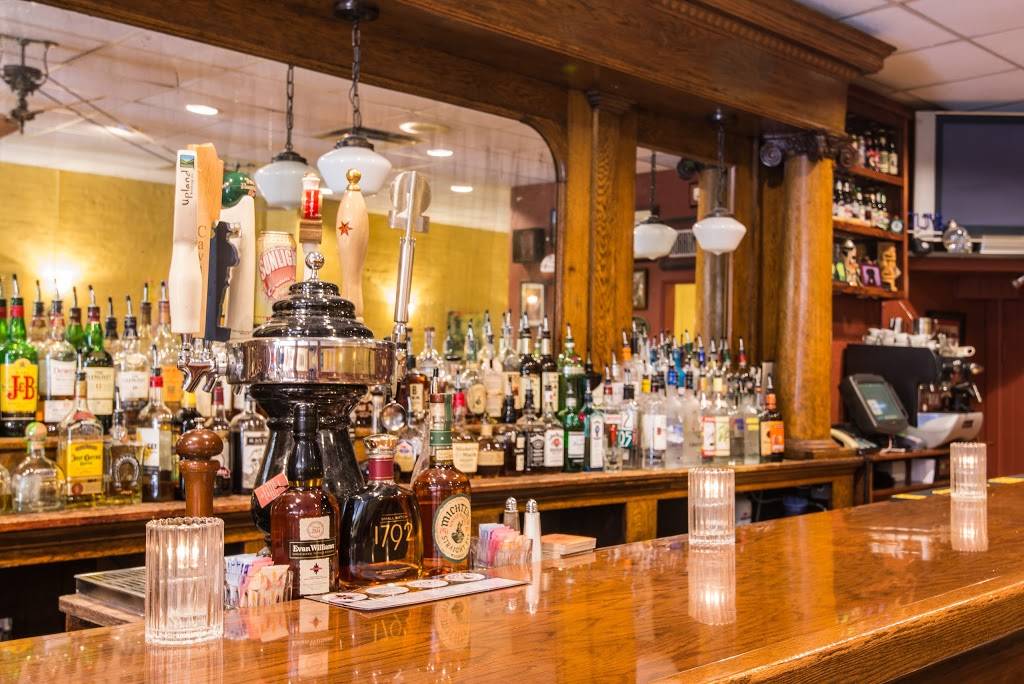 Cobblestone | restaurant | 160 S Main St, Zionsville, IN 46077, USA | 3178734745 OR +1 317-873-4745