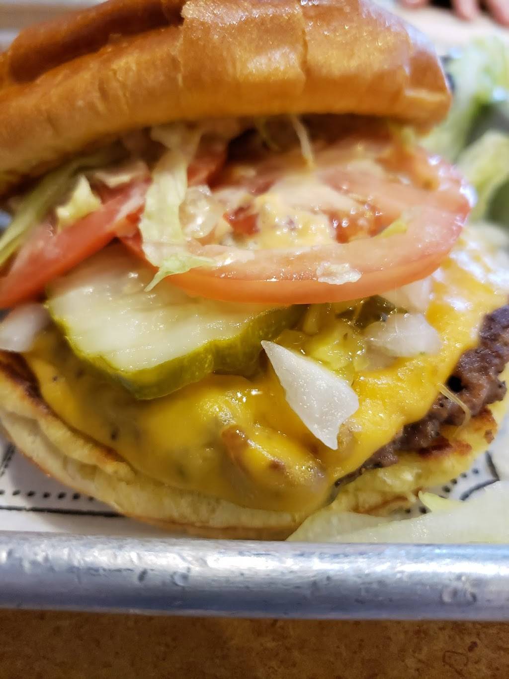 Cheeseburger Bobbys | restaurant | 882 Buford Hwy, Cumming, GA 30041, USA | 6784568528 OR +1 678-456-8528