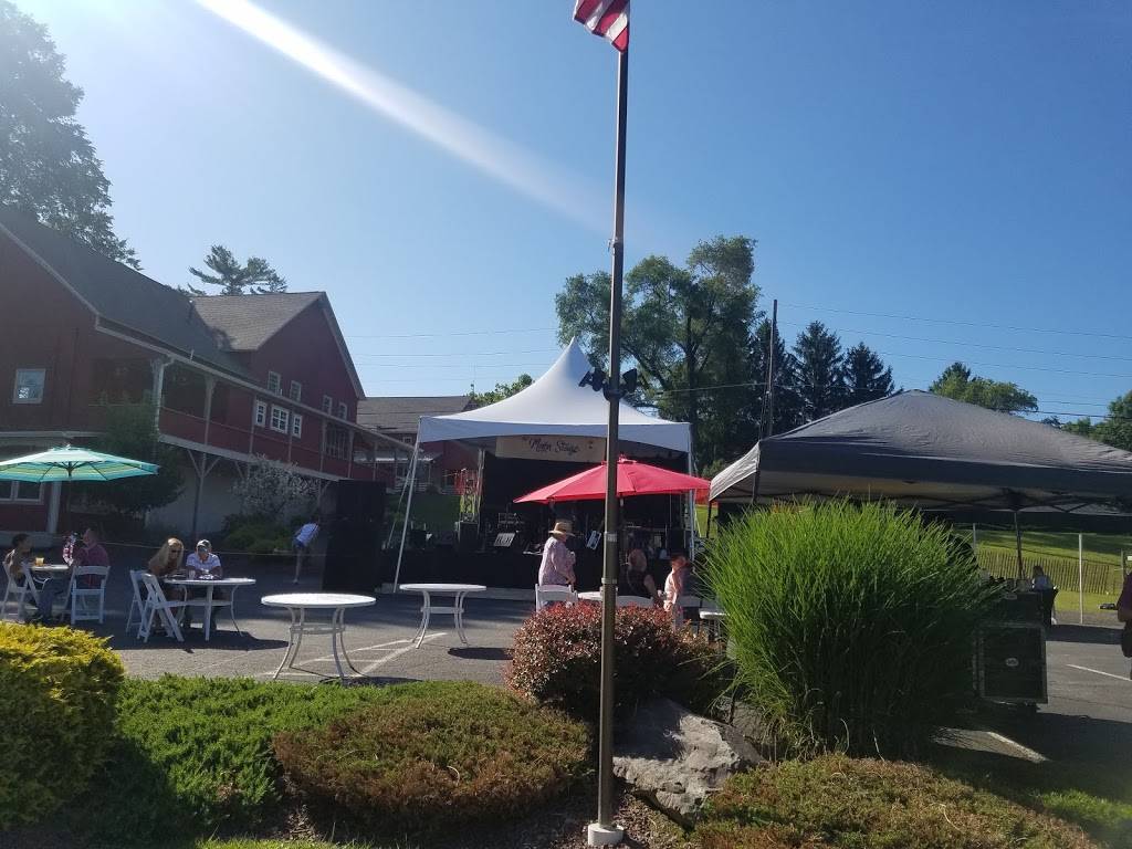 Memorytown USA | restaurant | 432 Grange Rd, Mt Pocono, PA 18344, USA | 5708391680 OR +1 570-839-1680