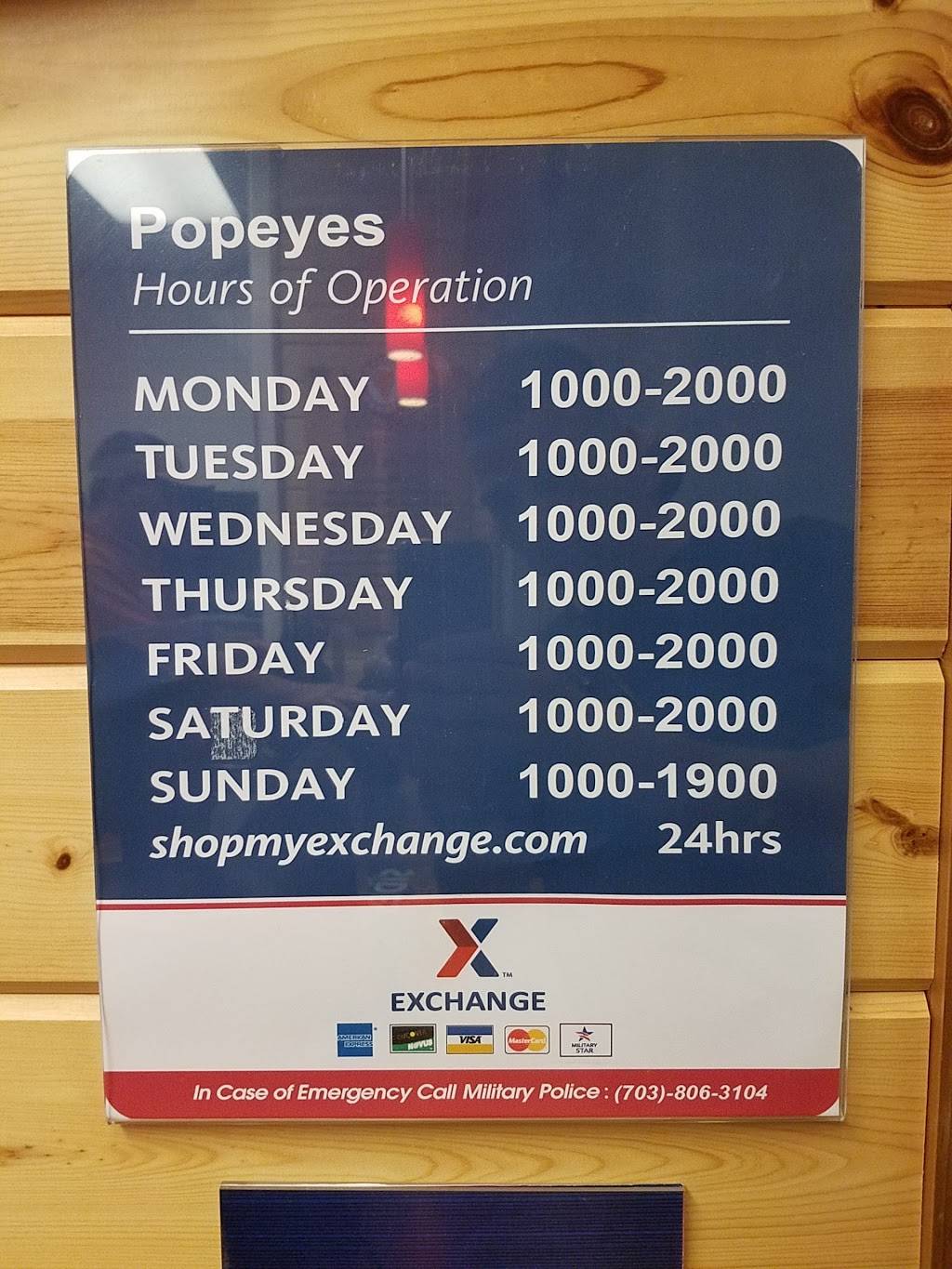 Popeyes® Louisiana Kitchen | restaurant | Fort Belvoir, VA 22060, USA | 7038065625 OR +1 703-806-5625
