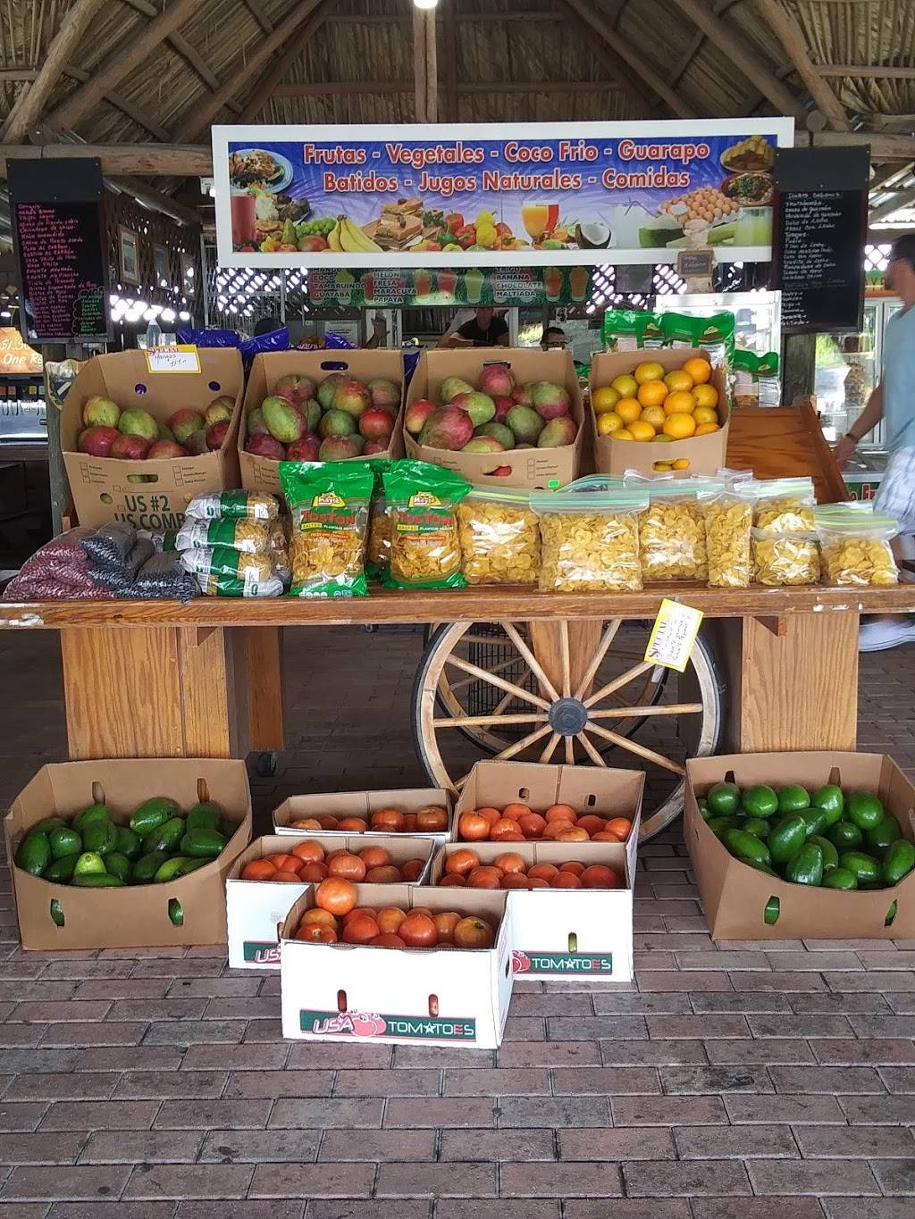 Reyes Juice Fruits & Nursery | restaurant | 19198 SW 137th Ave, Miami, FL 33177, USA | 7862300997 OR +1 786-230-0997