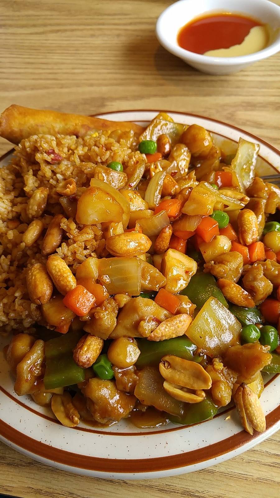 Reng Hua | restaurant | 103 Huntington Ave N #8912, Castle Rock, WA 98611, USA | 3602748371 OR +1 360-274-8371