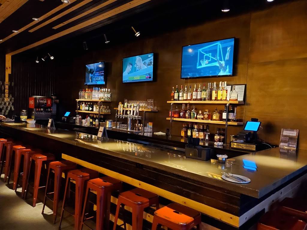 Charred Burger + Bar | restaurant | 1150 Sterling Ridge Dr #107, Omaha, NE 68144, USA | 4027798430 OR +1 402-779-8430