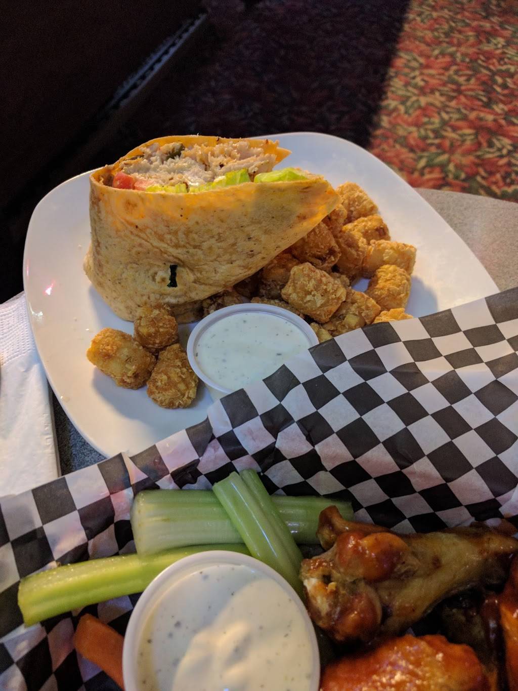 13th Avenue Pub & Eatery | restaurant | 1233 164th St SW J, Lynnwood, WA 98087, USA | 4257427871 OR +1 425-742-7871